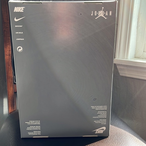 Nike Air Jordan Shoes - Picture 13 of 13